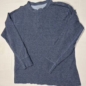 L.L. Bean Men's Heathered Blue Long Sleeve Henley